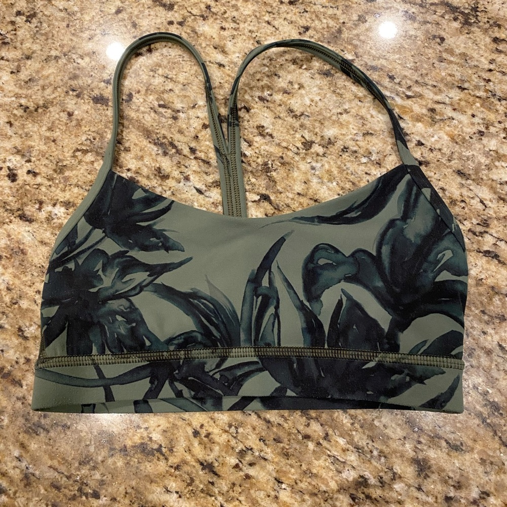 Lululemon Flow Y Sports Bra